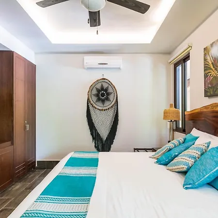 2Br Luxury Suite With Infinity Pool In Aldea Zama